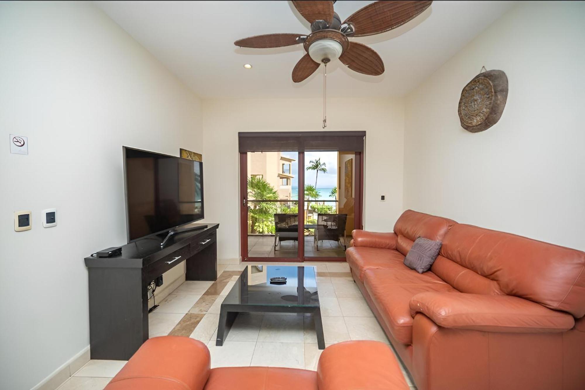 Appartement 205 C: Centrally Located Apto. With Ocean View