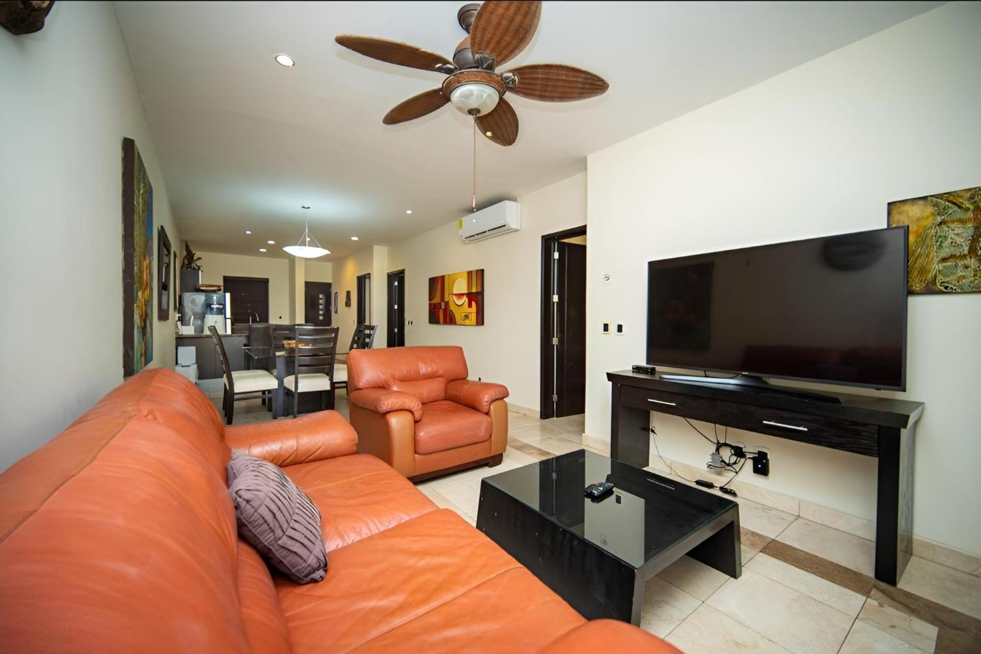 Appartement 205 C: Centrally Located Apto. With Ocean View *